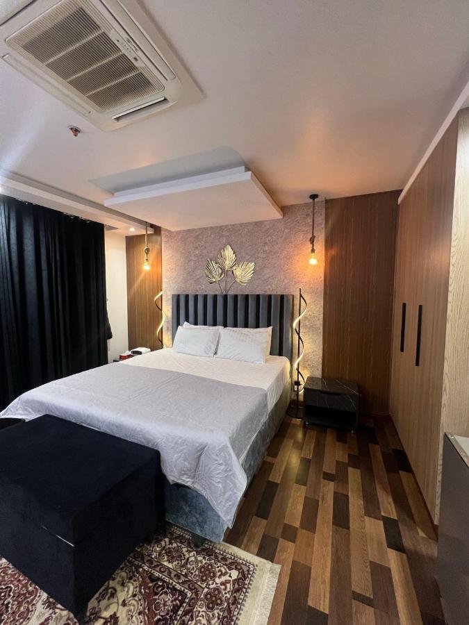 Sunset Luxury Gold Crest Mall Residency Лахор Экстерьер фото